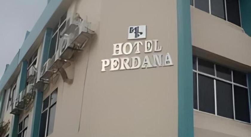 Hotel Perdana Лавас Екстер'єр фото