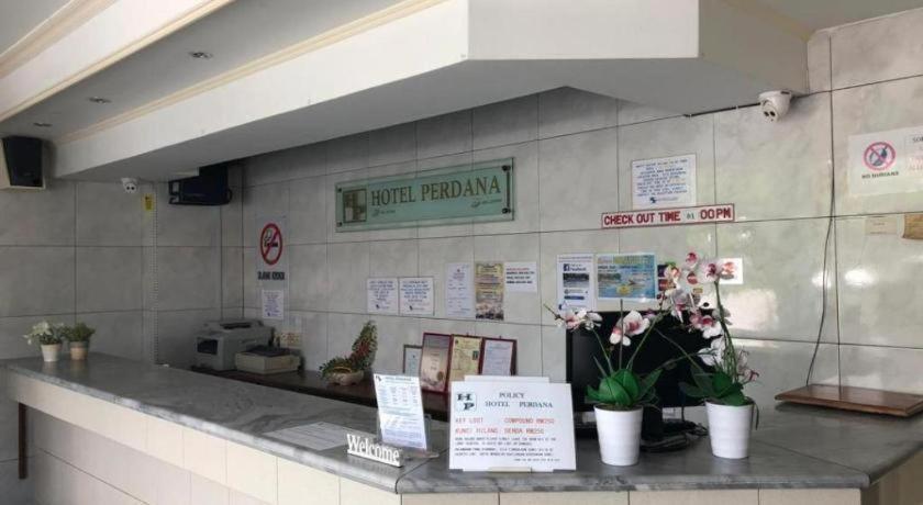 Hotel Perdana Лавас Екстер'єр фото